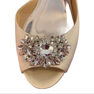 NIB Badgley Mischka pumps size 8